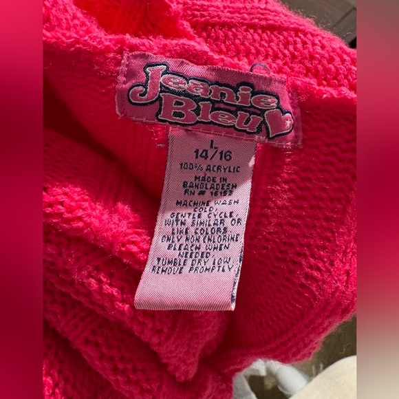 Sweater - Picture 3 of 3